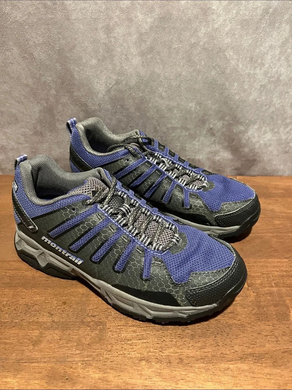 Montrail Hiking Trail Sneakers in Blue and Gray - Lightweight Outdoor size 5.5